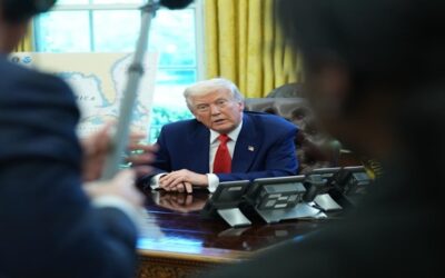 Trump afirma que Estados Unidos ha trasladado a “muchas tropas” a Panamá