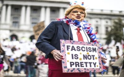 Manifestantes contra el gobierno de Trump se reúnen en NY, Washington y otras ciudades de EEUU