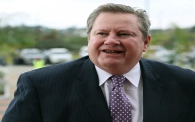 Cuba entrega protesta a máximo diplomático de EEUU. Lo acusa de incitar contra el gobierno