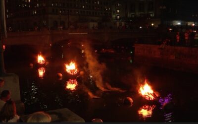 Con encendido total de “WaterFire” celebran a los graduados de la Escuela de Diseño de Rhode Island.