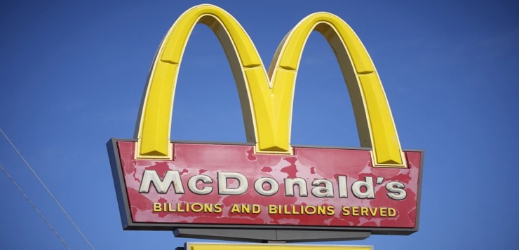 McDonald’s planea contratar a 375.000 personas en EEUU este verano
