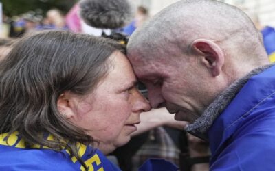 Rusia y Ucrania intercambian cientos de prisioneros en la primera fase de importante canje