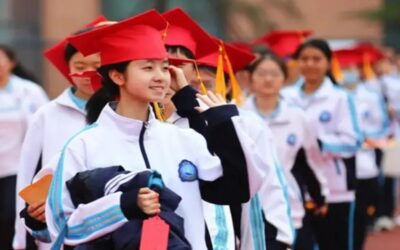 Los jóvenes estudiantes chinos que son rechazados en EE.UU. y China ante los temores de que sean espías