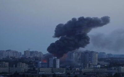 Ataque con misiles y drones rusos en toda Ucrania causa tres muertos en Kiev