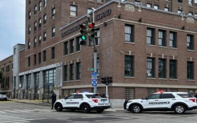 Peatón atropellado en Providence se encuentra grave.