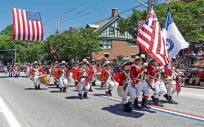 Bristol celebra 4 de Julio con su tradicional desfile.