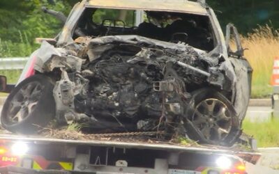 Conductora resulta gravemente herida en choque múltiple Ruta 146.