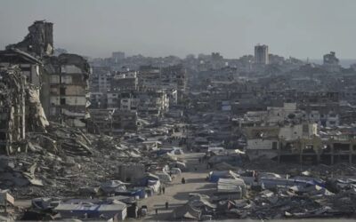 3 muertos y varios heridos en un ataque israelí a la única iglesia católica de Gaza