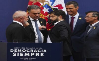 La izquierda iberoamericana lanza en Chile una ofensiva contra el autoritarismo y la ultraderecha