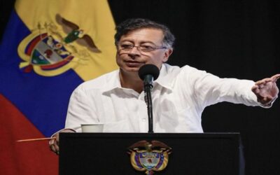 Petro reitera a EE.UU. que no se entrometa en justicia colombiana tras fallo contra Uribe