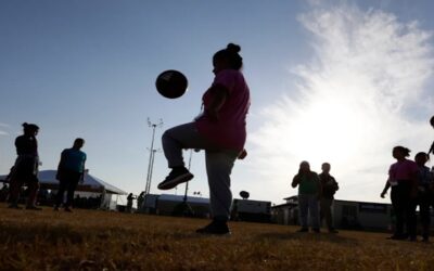 Corte federal reafirma Acuerdo Flores y protege a niños inmigrantes de detenciones prolongadas