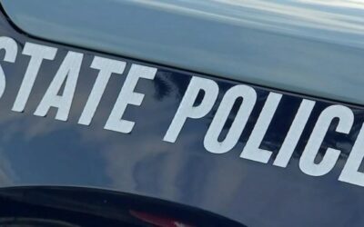 Una joven de 18 años de Providence muere en accidente automovilístico en Seekonk.