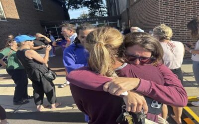Minneapolis: tiroteo en escuela católica deja 3 muertos, incluido el agresor, y 17 heridos
