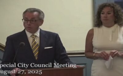 Presidenta ayuntamiento Cranston renuncia luego de controversia por relación sentimental con abogado del ayuntamiento.