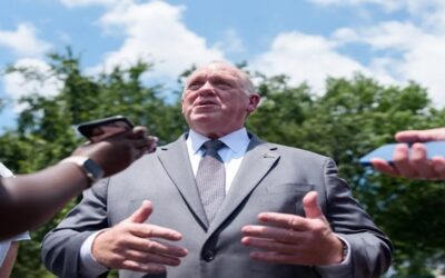 Zar de la frontera de EE.UU. sugiere un aumento de operaciones contra migrantes en Chicago