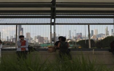 Alcalde de Chicago desafía plan de Trump que aumenta presencia de agentes federales en la ciudad