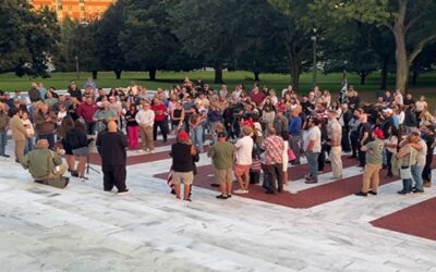 Se realizó en Providence vigilia en memoria del activista Charlie Kirk.