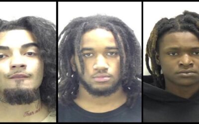 Policía Providence anuncia arresto de 3 hombres por delitos relacionados con armas y drogas.