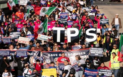 Gobierno de Trump pide a la Corte Suprema que le permita deportar a 300,000 venezolanos con TPS