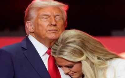 Trump honra a Charlie Kirk y lo señala como uno de “los más grandes patriotas” de EE.UU.