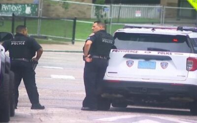 Policía Providence investiga intento robo a mano armada.