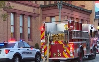 Incendio de calentador en Restaurante Track 15 deja una mujer lesionada.