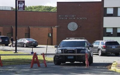 4 estudiantes de Escuela Secundaria Woonsocket arrestados tras pelea.