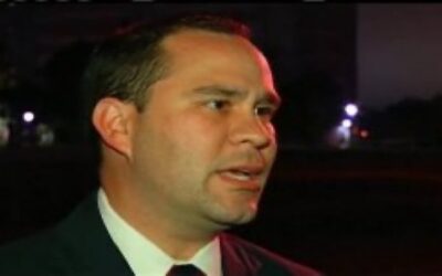 Policía reporta arresto en apuñalamiento de ex alcalde Fall River.