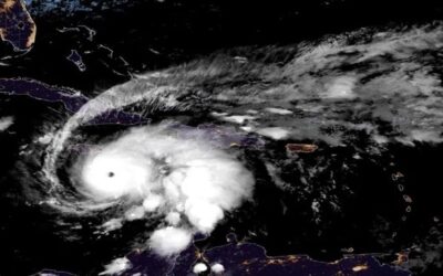 Melissa se convierte en un huracán de categoría 4, según el CNH