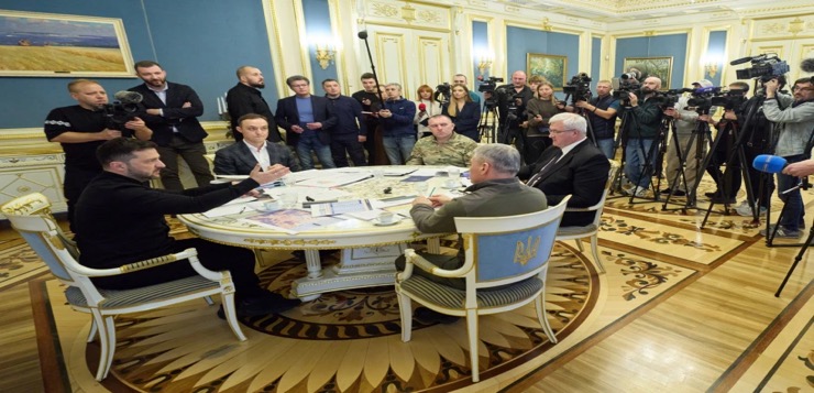 Rusia despliega 170.000 tropas para ofensiva en Donetsk, afirma Zelenskyy