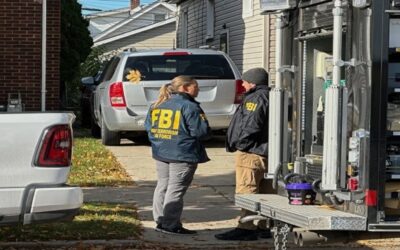 Arrestan a varias personas en Michigan por plan de ataque en Halloween, dice director del FBI