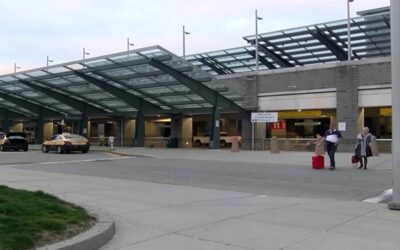 Corporación Aeroportuaria de Rhode Island despide empleado y suspende a dos por acusaciones mala conducta.