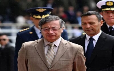 Las duras críticas al gobierno de Petro por la muerte de al menos 15 menores en bombardeos de fuerzas militares en Colombia