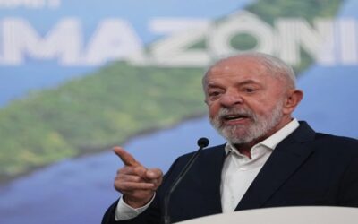 Trump amplía el alivio arancelario para el café, las frutas y la carne de res de Brasil