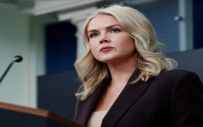 ICE arresta a una familiar de Karoline Leavitt, la secretaria de Prensa de Trump