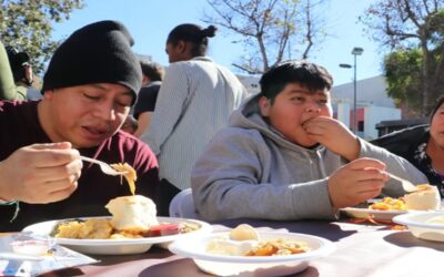 Inmigrantes agradecidos de que no fueron deportados