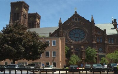 Diócesis de Providence anuncia fusión de varias parroquias en West Warwick y Providence.