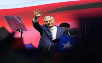 Presidente electo de Chile y mandatario ecuatoriano dialogan en Quito sobre seguridad y migración