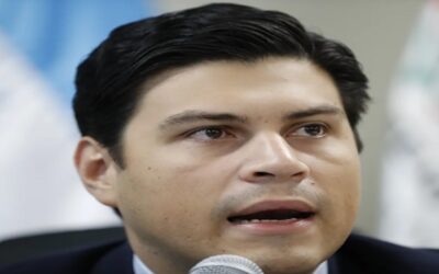 Consejero oficialista del CNE de Honduras denuncia fallas de seguridad en el escrutinio