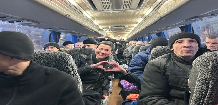 Bielorrusia libera a premio Nobel y a figura de la oposición al tiempo que EEUU levanta sanciones