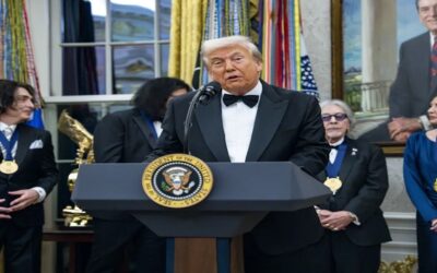 Trump anuncia una normativa federal sobre la IA para evitar regulaciones estatales