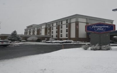 Persona interés en conexión con tiroteo en Brown detenida en hotel de Coventry