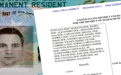 Al menos 15,000 inmigrantes podrían perder acceso a una Green Card: una demanda busca evitarlo