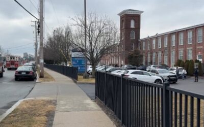 Polvo sospechoso encontrado en la oficina de la Secretaría de Estado de Rhode Island.