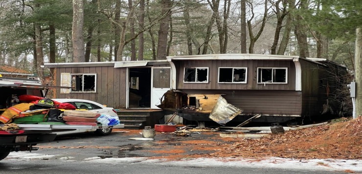 Incendio en Burrillville cobra la vida de una persona.