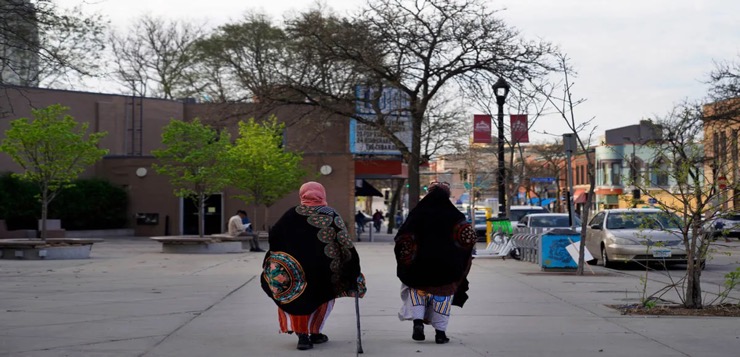 USCIS activa la Operación PARRIS para reexaminar miles de casos de refugiados en Minnesota