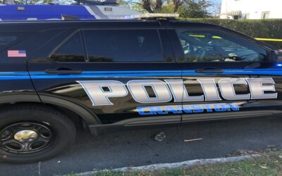 Mujer es encontrada muerta en calle de Cranston.