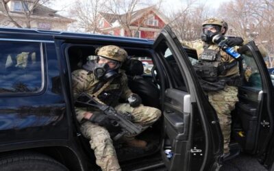 Crece la tensión en Minnesota con choques reiterados entre manifestantes y agentes federales