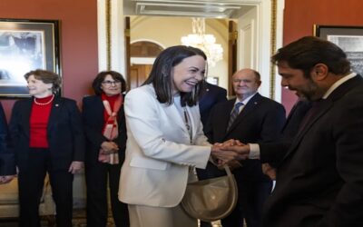 María Corina Machado trata de ganarse a Trump ofreciéndole el Premio Nobel de la Paz