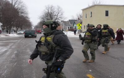 Depto. de Justicia indaga si gobernador y alcalde obstaculizaron redadas migratorias en Minneapolis